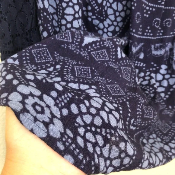 LOVESTITCH Womens Large Bell Sleeve Mixed Media Cross Front Blouse Top NWOT Blue - Picture 9 of 14